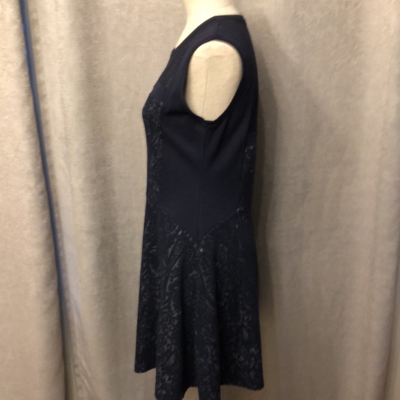 Brand new with Tags Bcbgmaxazria swing dress - Picture 4 of 8